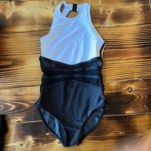 Five Dancewear black and white leo